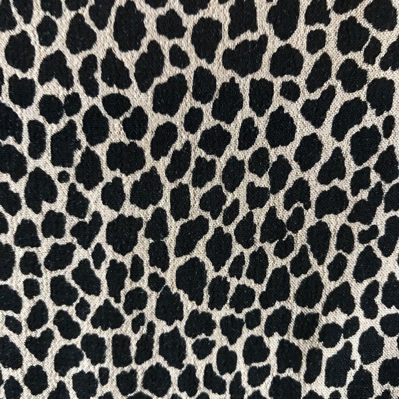 NWOT Banana Republic Cheetah Split Neck Tie Top Blouse - Picture 4 of 6